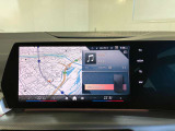 i-Drive 純正HDDナビゲーション Bluetooth接続でスマートフォンとリンクし音楽を楽しんだり、ハンズフリー通話ができます。Apple Car Playに対応。グーグルマップやアマゾンミュージックがご利用可能です。