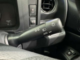 【オートライト】車外の明るさに応じて自動的にライトの点灯・消灯をしてくれます