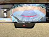 【360&deg;ビューモニター】専用のカメラにより、上から見下ろしたような視点で360度クルマの周囲を確認することができます☆死角部分も確認しやすく、狭い場所での切り返しや駐車もスムーズに行えます。