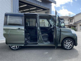 当店のお車をご覧いただきましてありがとうございます。お車についてのご質問やお見積りのご依頼、ご購入にあたってのご相談などは無料電話(0078-6002-312860)にお気軽にお問い合わせ下さい!