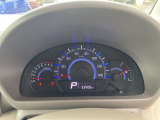 整備スタッフは国家資格を持つプロの整備士です。車検の受入/中間/完成検査と保安基準発行のすべても自社で行います。