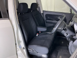 当車両は、次のお客様に気持ちよくお乗りいただくため、専門スタッフによる【徹底シートクリーニング】を施工済みです!