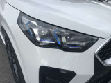 BMWのオートライトは積極的にライトをつけることにより、自車の存在を周囲に向けアピールいたします。それは安全性への配慮でもあります。