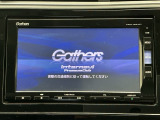 純正メモリーインターナビ付きです!CD・DVD再生、ミュージックサーバー、フルセグTV視聴、Bluetooth・ミュージックプレーヤー接続可能です!