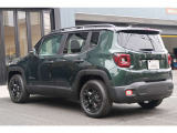 Jeepならではのワイルドさが洗礼された都会的なデザインに落とし込まれています。