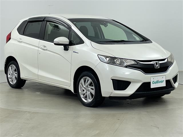 フィット 1.5 ハイブリッド Lパッケージ 4WD 修復歴無し