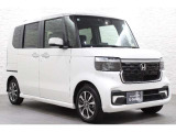 当社の優秀なスタッフがしっかり点検整備をさせていただいてからご納車いたします!さらに!エンジンオイル、エレメント・ミッションオイル・ワイパーゴムを新品交換になります!これで安心して乗って頂けます!