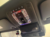 メルセデス・ベンツの定める厳しい基準をクリアしたお車のみをご案内させて頂きます。納車前整備はメーカー規定に基づき100項目以上にも及ぶ点検を熟練のメカニックによって行いご納車させて頂きます。