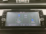 ラジオやテレビ、Bluetooth Audioなど複数の音源を画面から選べます。使いたい項目を確認しやすく、音楽や番組を楽しみたいときに便利なオーディオメニューです。