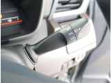 入庫時・販売時・納車前に、弊社基準の68項目に及ぶ点検整備を実施しております。