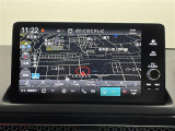 【純正9インチナビ】ホンダコネクトに対応した人気の純正9型ナビを装備。存在感のある大画面はインパクトも大!ナビ利用時のマップ表示も見やすく、テレビは臨場感がアップ!