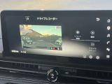 ナビとドラレコが連動しておりますので、ナビ上でドラレコの映像が確認できます。