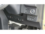 写真を見て気になった方、お気軽にお電話ください!TEL:0078-6003-001456(携帯:080-9426-0071)当店の他の在庫も、是非ご確認ください!https://www.carsensor.net/shop/niigata/324470001/stocklist/