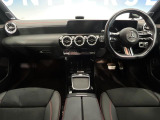 CLAクラス CLA200d AMGレザーエクスクルーシブパッケージ