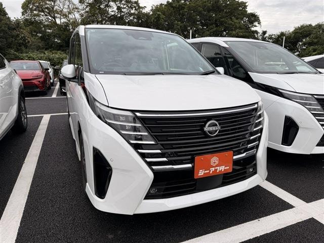 セレナ 2.0 ハイウェイスターV 禁煙者 バックカメラ パイオニア製ナビ