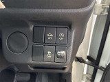当社管理の法人1オーナー 記録簿 禁煙車 新品ノーマルタイヤ&スタッドレスタイヤ付き 人気の4WD! CDオーディオ♪ キーレス