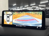 【360&deg;ビューモニター】専用のカメラにより、上から見下ろしたような視点で360度クルマの周囲を確認することができます☆死角部分も確認しやすく、狭い場所での切り返しや駐車もスムーズに行えます。