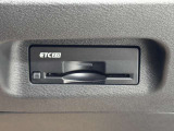 今では必需品のETCもパネルデザインにフィットするビルトインタイプなので、見た目もスッキリとしています