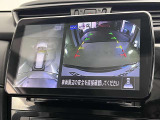 【全周囲カメラ】車両周囲の障害物の位置をモニターでチェックすることができます☆運転中や駐車時などの周囲の安全をサポートしてくれます☆