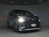 高輝度で点灯速度が速く、しかも消費電力の少ないLEDヘッドライトが装備されています!LEDの明るい光が走行中の視界の確保をサポートして、夜のドライブがより楽しく安全に運転できます♪
