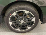 納車前にはプロのメカニックが点検、整備を行いますので安心してお乗り頂けます!!