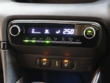 オートエアコンを装備しております!自動で調整してくれますので、車内も快適です☆