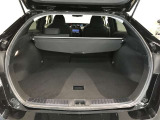 開口部の広いラゲージスペースは、ゴルフバックなどの荷物もラクラク積み込めます。