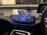 バックカメラにより駐車時の後方確認も楽にできます。