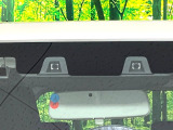 【スズキ セーフティサポート】走行中に前方の車両等を認識し、衝突しそうな時は警報とブレーキで衝突回避と被害軽減をアシスト。より安全にドライブをお楽しみいただけます。