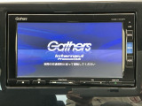 純正メモリーインターナビ付きです!CD・DVD再生、ミュージックサーバー、フルセグTV視聴、Bluetooth接続可能です!