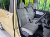 運転席シート廻りは使用感も少なく、良好な状態となっています。丁寧に使われていたことがよくわかりますね。