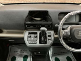■POINT■車のことがよくわからない...そんな方でも大丈夫です!知識豊富なスタッフが丁寧に説明させていただきます。