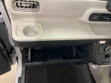 認定中古車はご購入から1年間・距離無制限の保証付き!(年式により6ケ月・距離無制限となります)