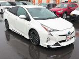 お車のご購入からオイル交換・整備・車検・任意保険・修理・鈑金何でもお任せ下さい!親切・丁寧にご対応致します♪