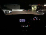 夜間 室内照明