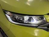LEDヘッドライトが暗い夜道をしっかりと照らしてくれるので安全に運転できます♪