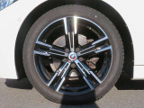 ◆ローンリース等ファイナンス商品、BMW専用自動車保険、BMWカード、コーティング、板金塗装、ドライブレコーダーなど社外品の取扱もございます。お車に関することは全てバルコムにお任せ下さい◆