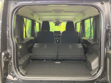 普段のお買い物や通勤、送迎等に十分な荷室スペースを確保しております。セカンドシートを倒すと、大きな荷物の積載も可能です♪