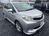 トレジア 1.5 i スポーツリミテッド 4WD 