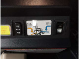 法定整備付 ご購入して頂いた車両は納車前にしっかり点検・整備してからの納車になります。点検部位はエンジンオイル・オイルフィルター・ワイパーゴム交換ブレーキ点検・調整・その他を確認して納車致します。