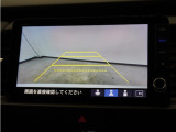 バックカメラ搭載です!車庫入れが苦手な人はもちろん、車両感覚に自信がある人にもお勧めです!見えない箇所が見えるようになるので、低い障害物や隠れてしまっている子供の存在等にも気付く事が出来ます。