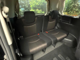 3列目シートはもちろん状態良好☆大人でもゆったりと座って頂けますので、大人数でのお出かけもラクラクです♪ご家族で、気の知れた仲間で、ドライブに行くのが楽しみですね♪