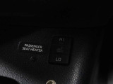 フロントシートはシートヒーターが装備されています