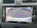 Rレンジにいれるとバックモニターが映し出されます!駐車も安心ですね!
