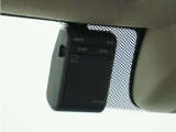 ◆ドライブレコーダー◆映像・音声などを記録する自動車用の装置です。 もしもの事故の際の記録はもちろん、旅行の際の思い出としてドライブの映像を楽しむことができます。