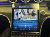 バックカメラにより駐車時の後方確認も楽にできます。