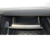 トヨタ認定中古車保証付!(1年間、距離無制限 HV車はHV保証付) 別途延長保証もご用意しております♪ ぜひ現車を確認にご来店ください