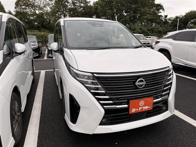 セレナ 2.0 ハイウェイスターV 禁煙車 レンターカーアップ