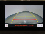 バックカメラが付いているので後方確認が非常にしやすいです。今や運転初心者も熟練者も必須装備!ついていて損はないですね♪