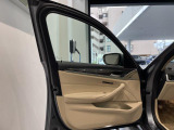 BMW認定中古車は保証も充実しております。2年間もしくは、1年間の保証に加え、最大4年間までの保証延長も可能でございます(対象車種限定)!充実の保証で、安心してお車をご利用いただけます!
